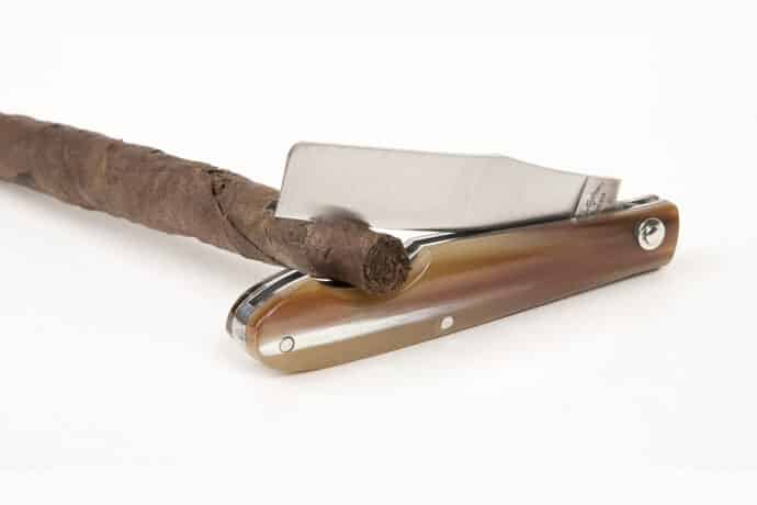 Ox Horn "Giolitti" Mozzetta Knife Cigar Cutter - Smoking and Office Accessories - Knife Shop L'Artigiano Scarperia - 01