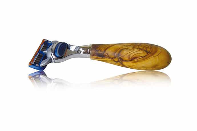 Fusion razor with Olive Wood handle - Personal Care Accessories - Knife Shop L'Artigiano Scarperia - 01