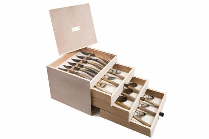 Forged Steel Ox Horn Handle Cutlery Box Set (24 pieces) - Steak and Table Knives - Knife Shop L'Artigiano Scarperia - 01