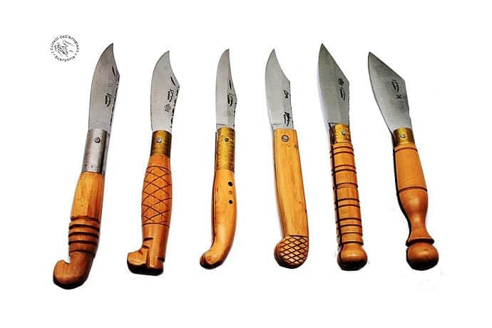 Boxwood Knives Of Scarperia - Italian Regional Knives - Knife Shop L'Artigiano Scarperia - 01