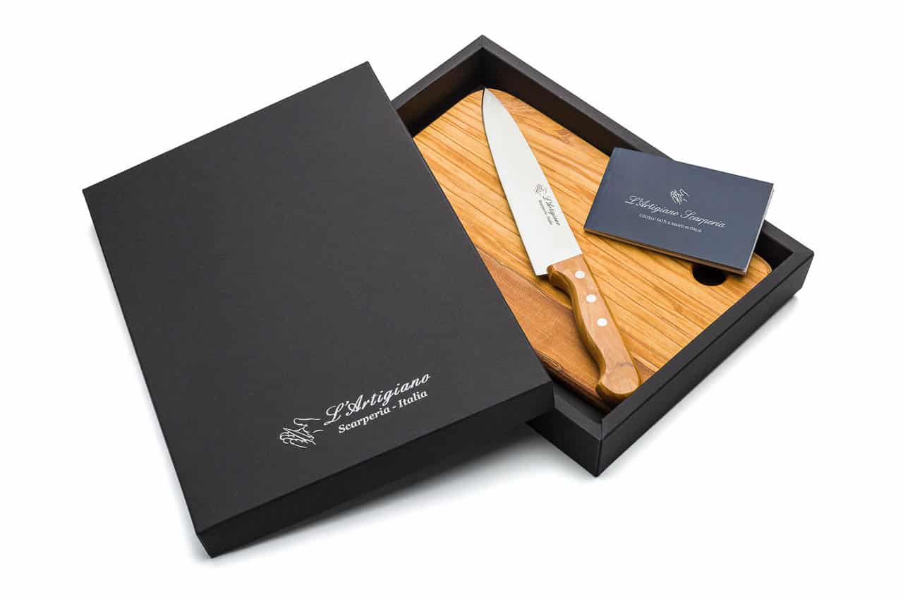 Kitchen Knife and Board-Tray Set in Olive wood- Kitchen Knives and Accessories - Knife Shop L'Artigiano Scarperia - 01
